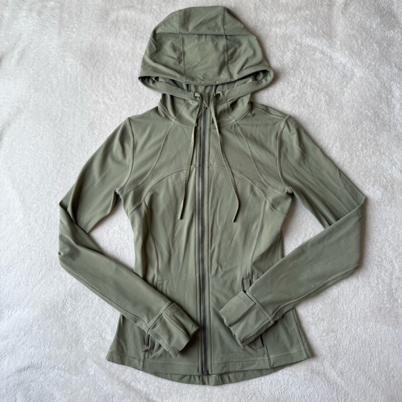 Lululemon Hooded Define Jacket - Picture 4 of 9